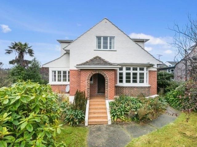 House for rent in Otakou