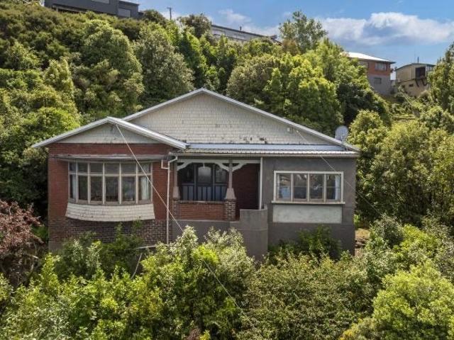House for rent in Otakou