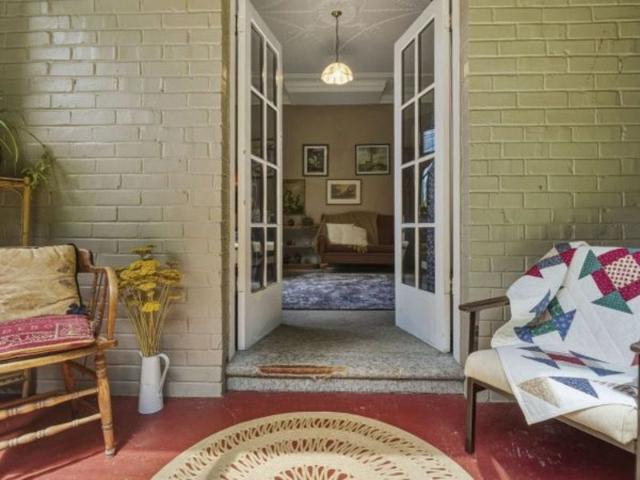House for rent in Otakou