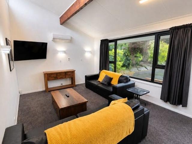 Apartment for rent in Otakou