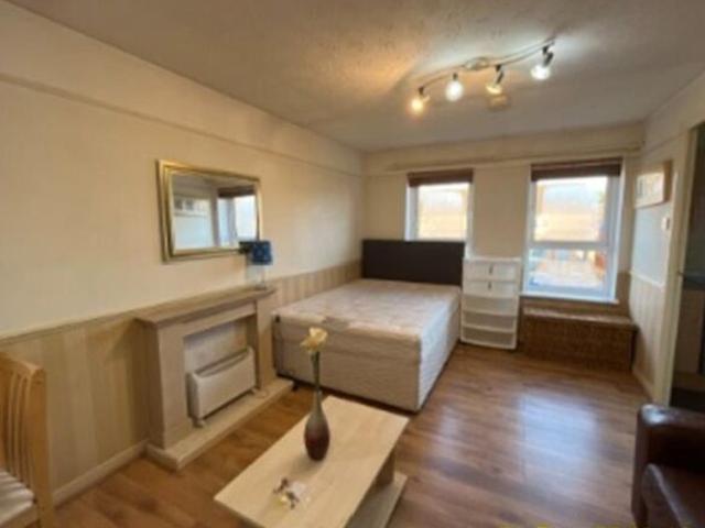 Apartment for rent in Church Hill, City of Edinburgh