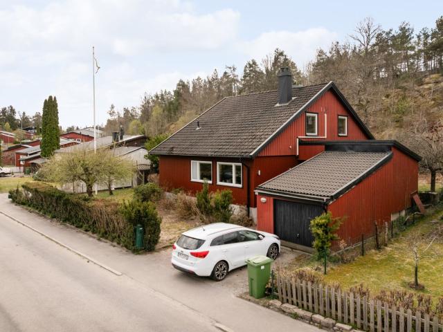 Bostad till salu i Huddinge, Stockholm