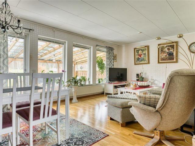 Hus hyra i Dalstorp, Västra Götaland