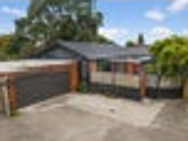 House for sale in Weymouth, Manurewa