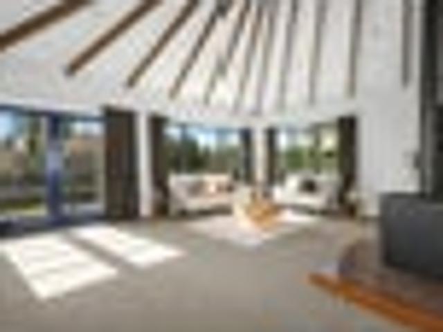 House for sale in Chaslands, Canterbury