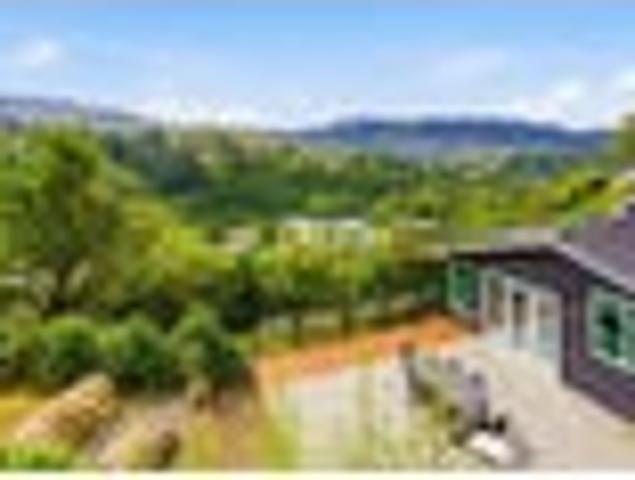 House for sale in Otakou