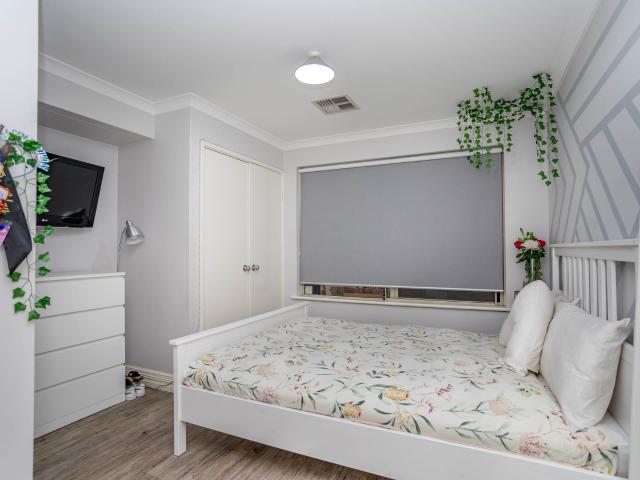 House for sale in Seville Grove, Western Australia