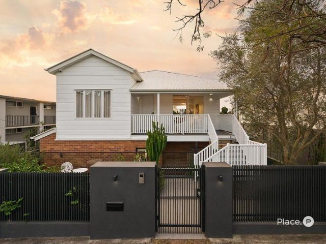 House for sale in Norman Park, Greater Brisbane