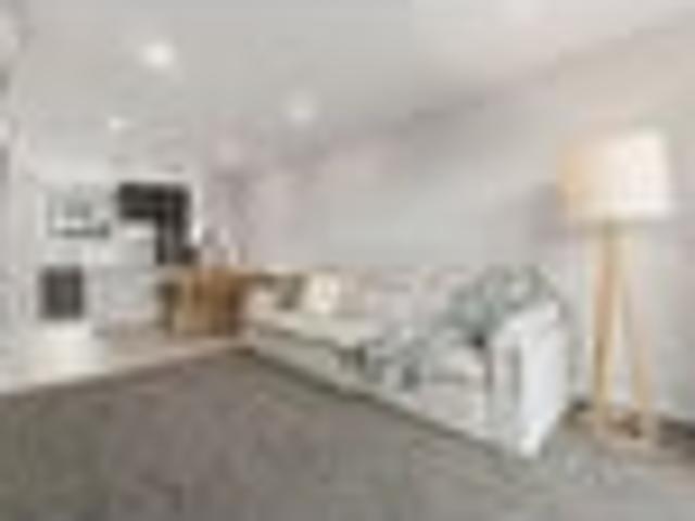 Townhouse for sale in Paremoremo