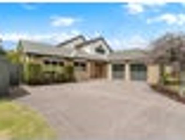 House for sale in Waiata Shores, Papakura