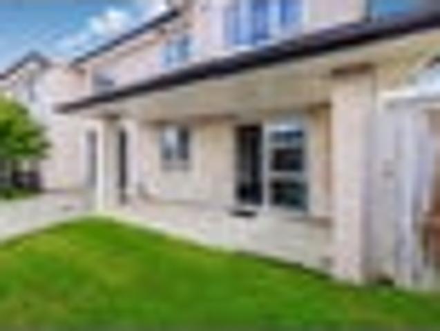 Townhouse for sale in Manurewa, Oroua County