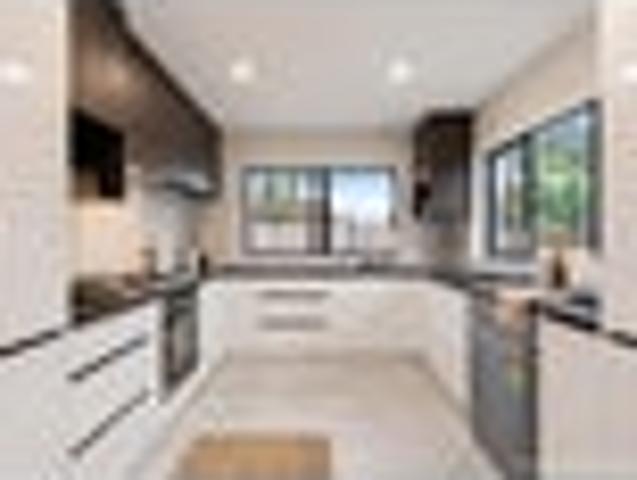 House for sale in Papakura
