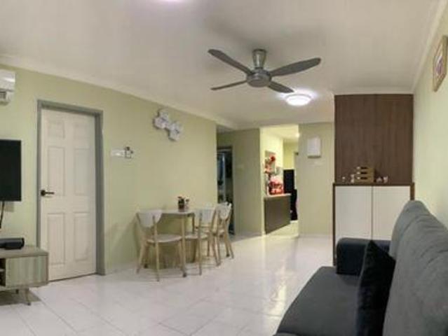 Condominium for sale in Langat, Selangor