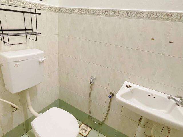 Room for rent in Petaling, Damansara Damai