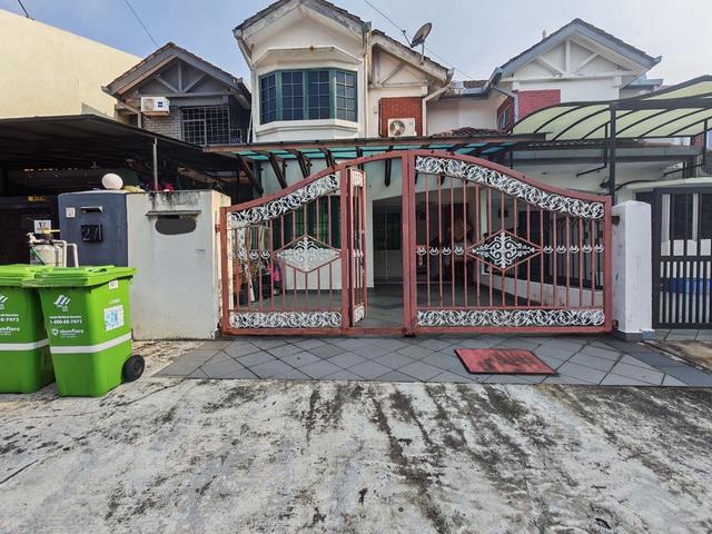 Terraced House for sale in Country Heights Damansara, Kuala Lumpur