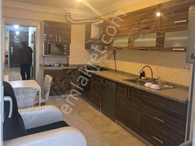 Akhisar, Manisa içerisinde satılık mülk