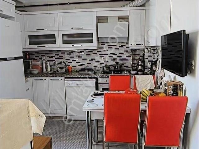 Akhisar, Manisa içerisinde satılık mülk