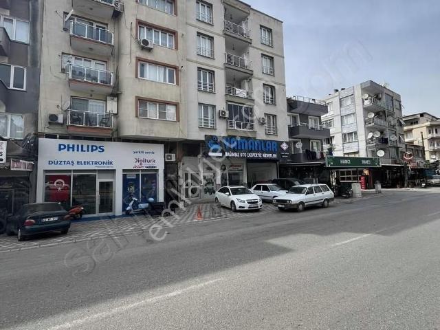 Akhisar, Manisa içerisinde satılık mülk