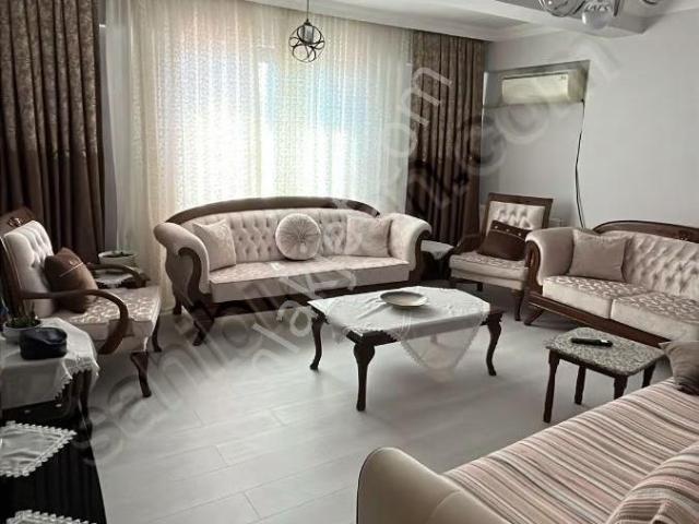 Akhisar, Manisa içerisinde satılık mülk