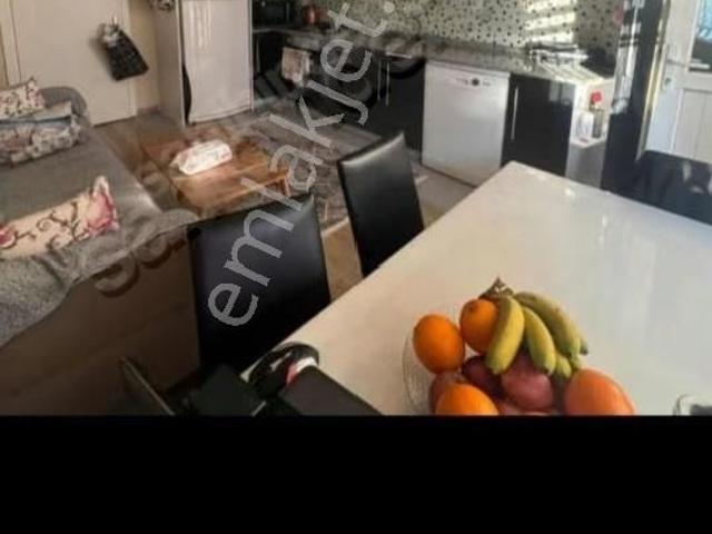 Akhisar, Manisa içerisinde satılık mülk