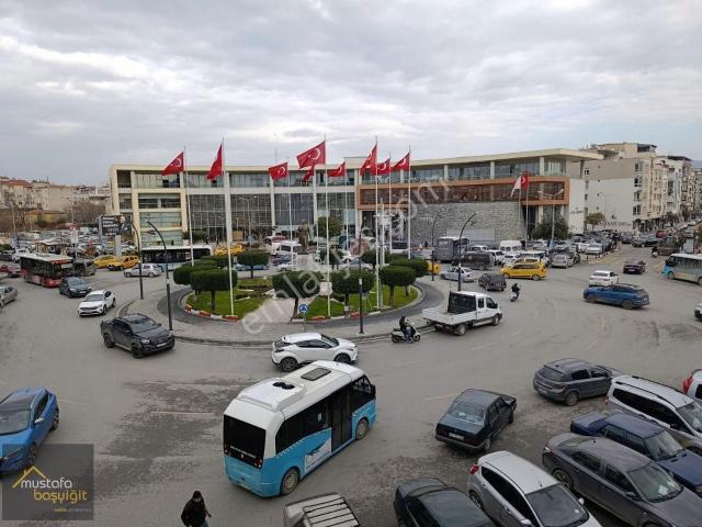 Akhisar, Manisa içerisinde satılık mülk