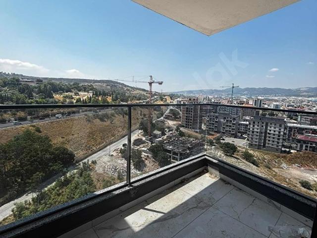 Buca, İzmir içerisinde satılık mülk