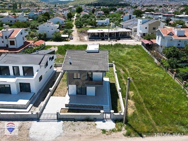 Dikili, İzmir içerisinde satılık Villa