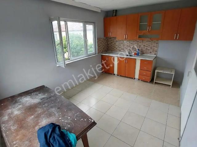 Akyazi, Sakarya içerisinde satılık mülk