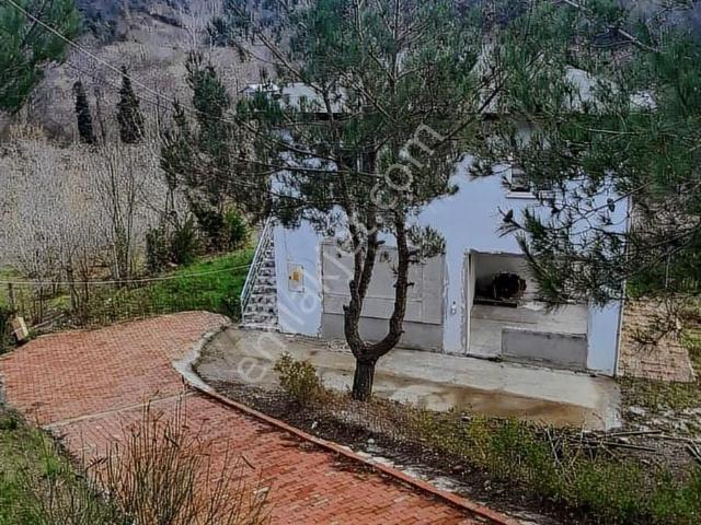 Amasra içerisinde satılık Villa