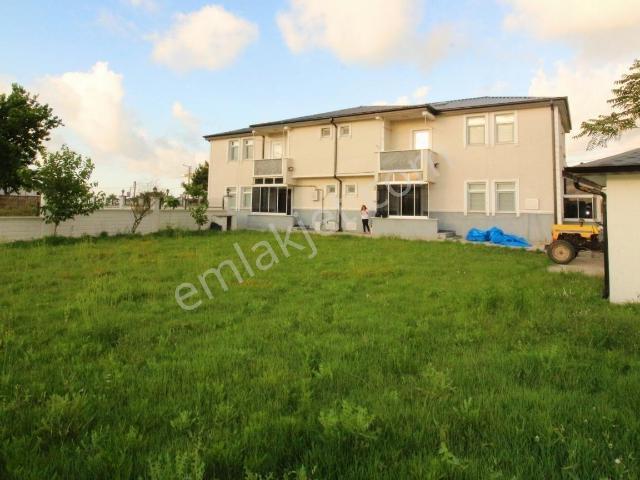 Yalı Mahallesi, Kocaali içerisinde kiralık Villa