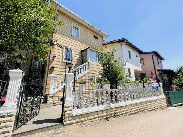Yenimahalle, Ankara içerisinde satılık Villa