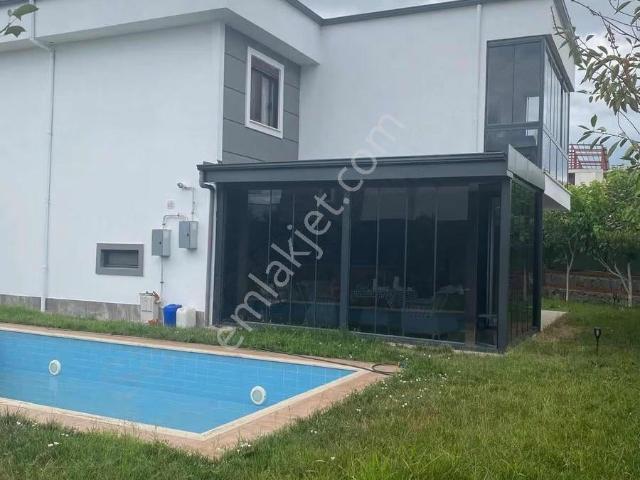 Kartepe, Kocaeli içerisinde satılık Villa