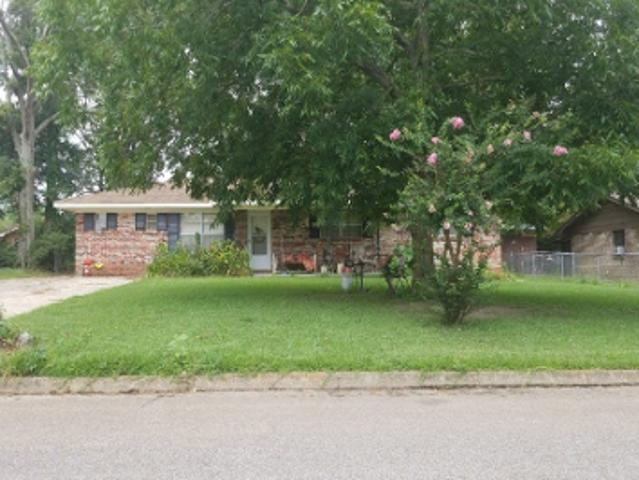House for sale in Dothan, Alabama