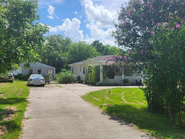 House for sale in Alvin, Texas