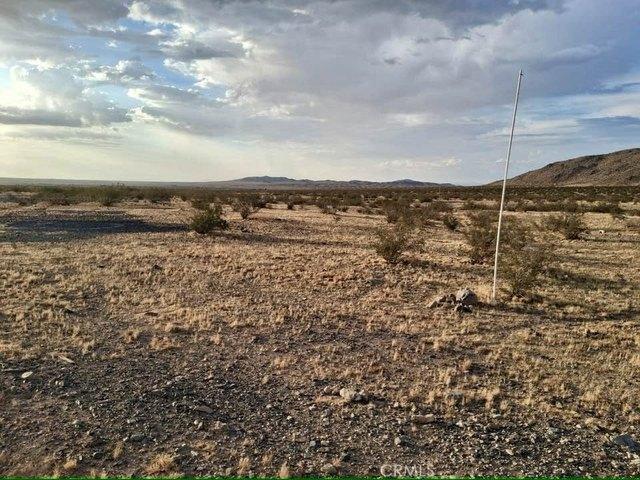 Land for sale in Helendale, California