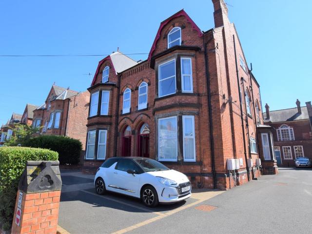 Apartment for rent in Abbey Park, Barton In Fabis