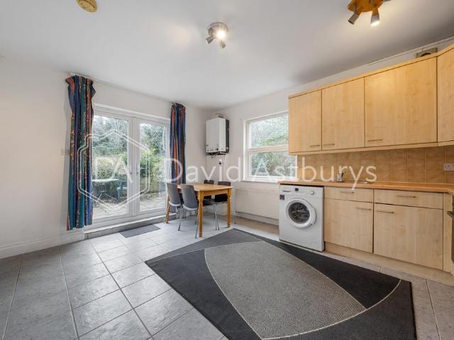 Apartment for rent in Muswell Hill, Greater London