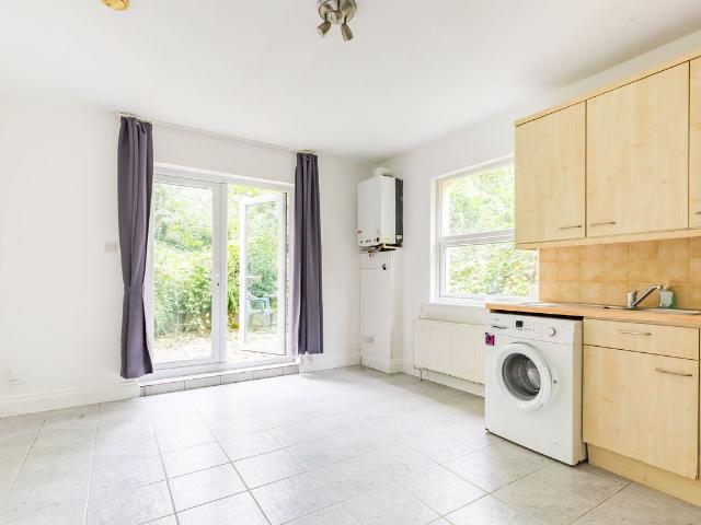 Apartment for rent in Muswell Hill, Greater London