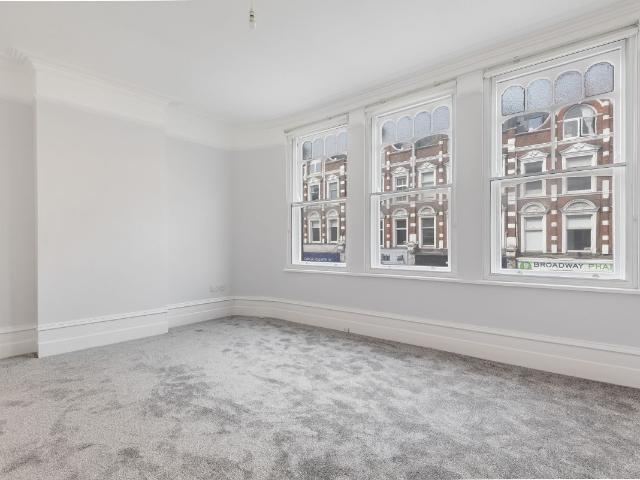 Apartment for rent in Muswell Hill, Greater London