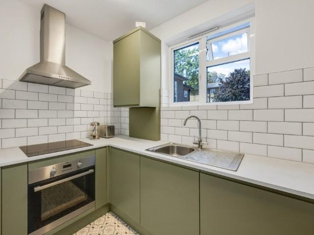 Apartment for rent in Muswell Hill, Greater London