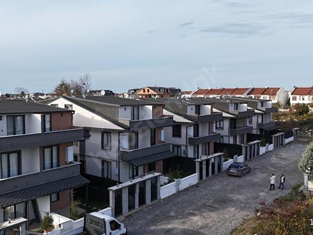 Kocaali, Sakarya içerisinde satılık Villa