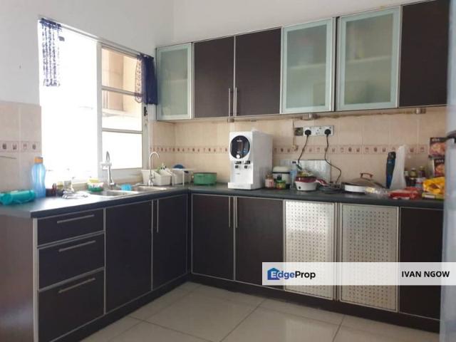 House for sale in Petaling, Damansara Damai