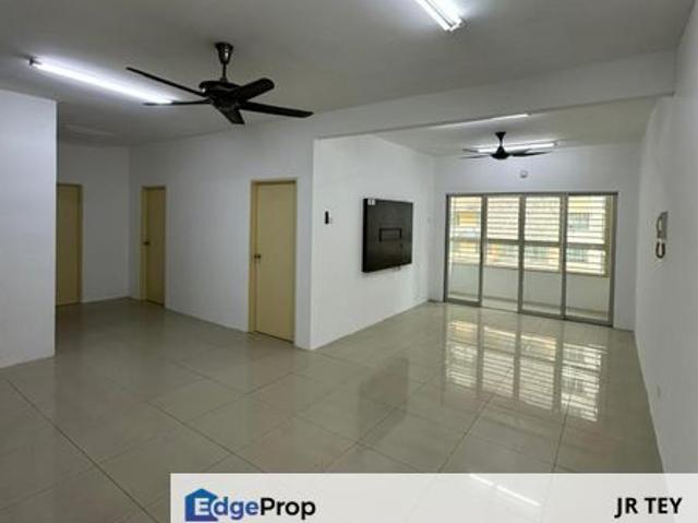 Condominium for sale in Petaling, Alam Impian