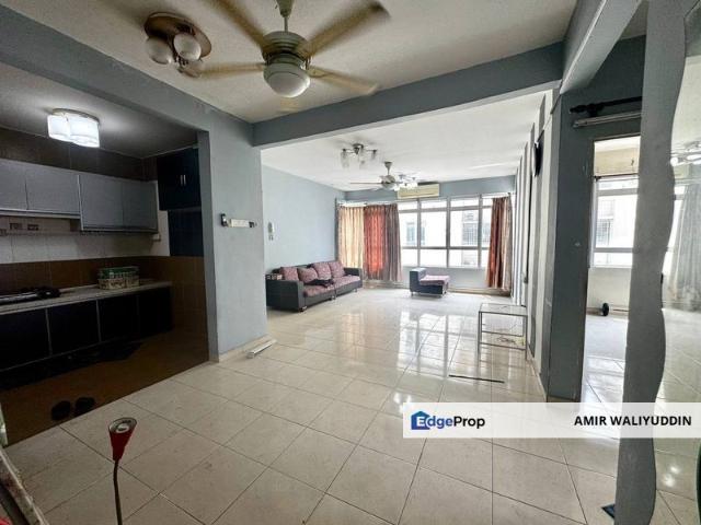 Condominium for sale in Petaling, Alam Impian