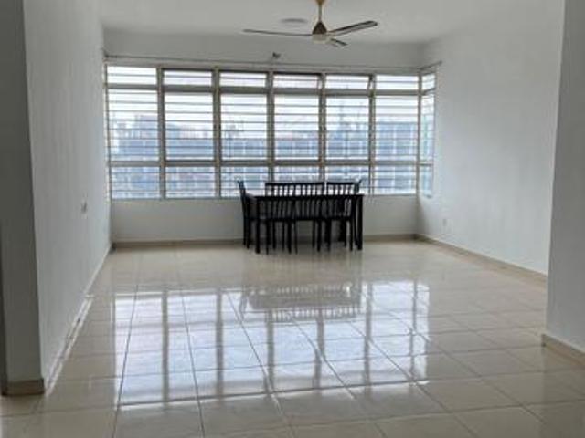 Serviced Residence for sale in Petaling, Alam Impian