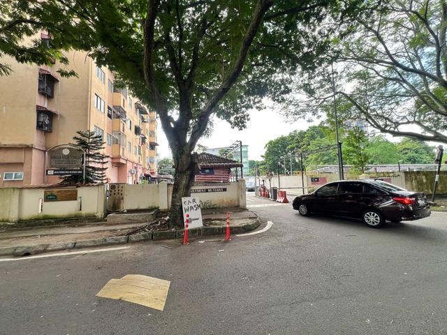 Apartment for sale in Country Heights Damansara, Kuala Lumpur