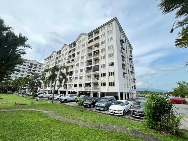 Apartment for sale in Kajang, Langat