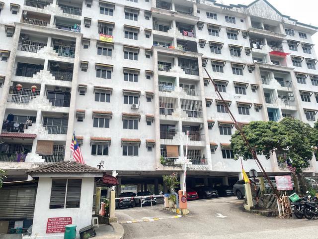 Apartment for sale in Kajang, Langat
