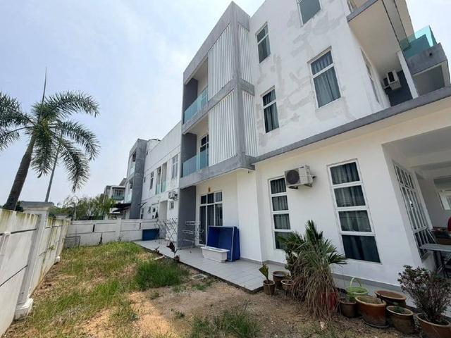 House for rent in Bukit Ledang, Johor