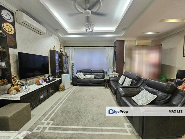 House for sale in Country Heights Damansara, Kuala Lumpur